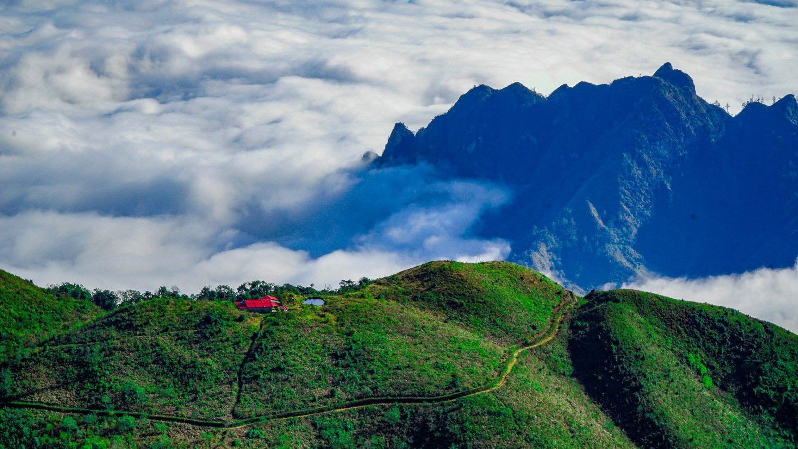 Ngu Chi Son Mount Trekking Tour 3 Days